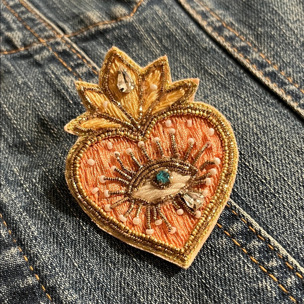 Embroidered Heart Eye Brooch